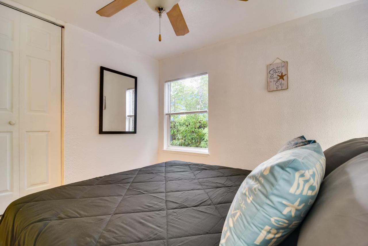 Pet-Friendly Gulfport Home Walkable Location! St. Petersburg Exteriör bild