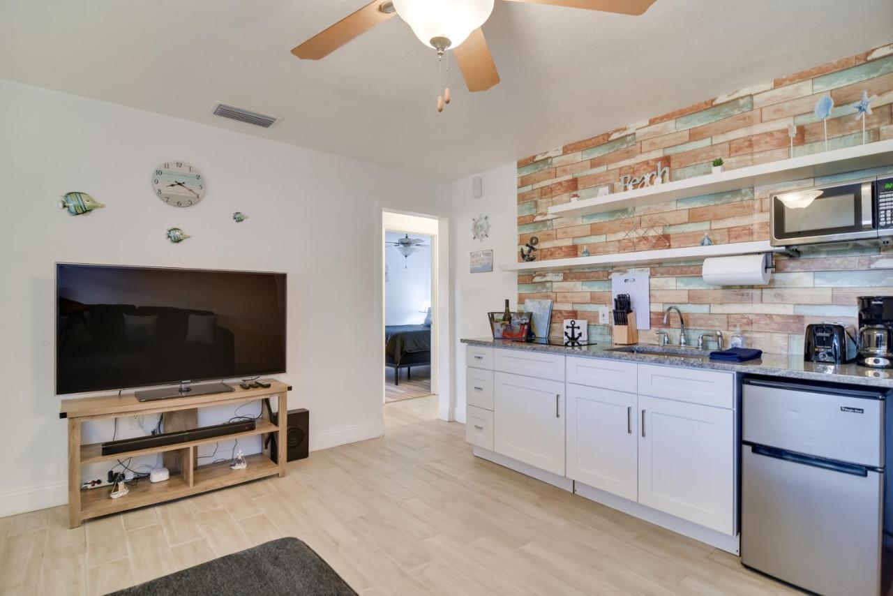 Pet-Friendly Gulfport Home Walkable Location! St. Petersburg Exteriör bild